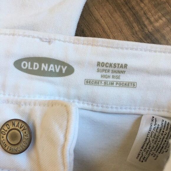 Old navy size 2 rockstar hi-rise pants - Picture 5 of 5